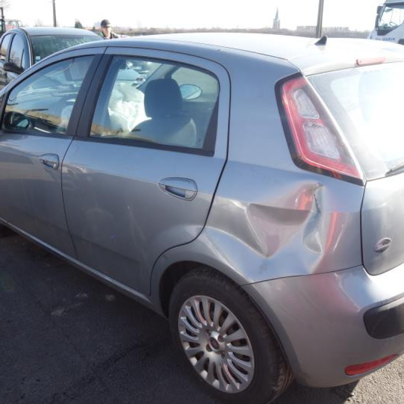 Porte arriere droit FIAT PUNTO EVO 3 Photo n°7