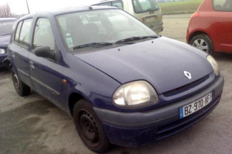 Aile avant droit RENAULT CLIO 2