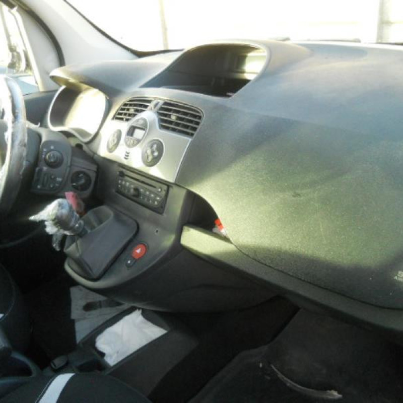 Capot RENAULT KANGOO 2 Photo n°8
