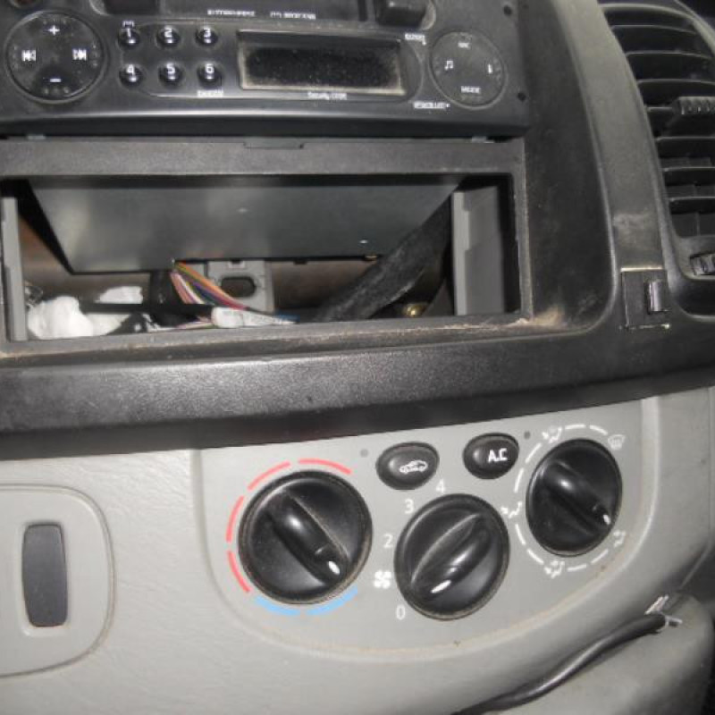 Capot RENAULT TRAFIC 2 Photo n°6