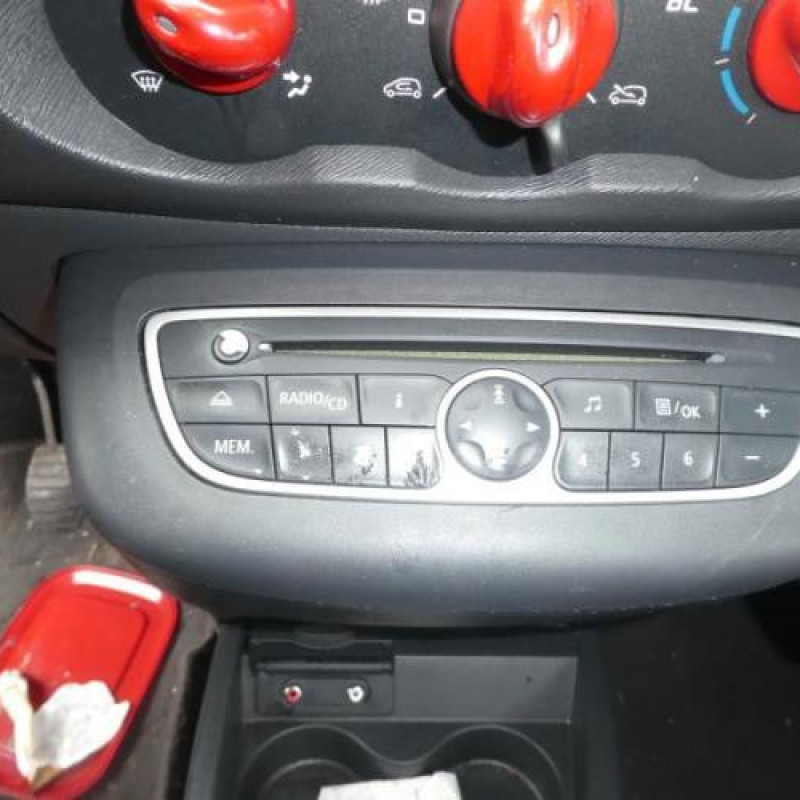 Aile avant gauche RENAULT TWINGO 2 Photo n°4