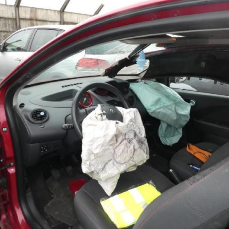 Aile avant gauche RENAULT TWINGO 2 Photo n°7