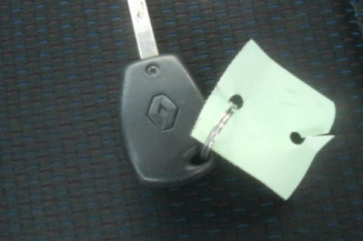 Capot RENAULT CLIO 3