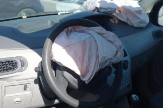 Aile avant droit RENAULT MODUS