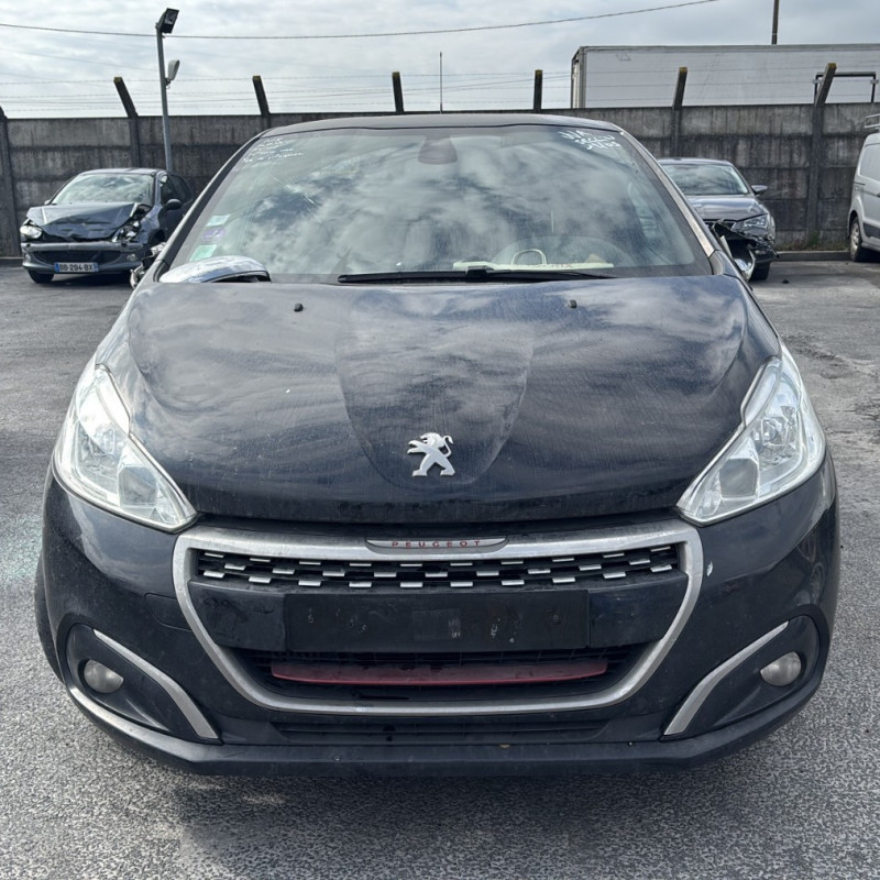 PEUGEOT 208 1 PHASE 2 1.6 GTI - 16V TURBO Photo n°8