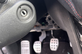 PEUGEOT 208 1 PHASE 2 1.6 GTI - 16V TURBO