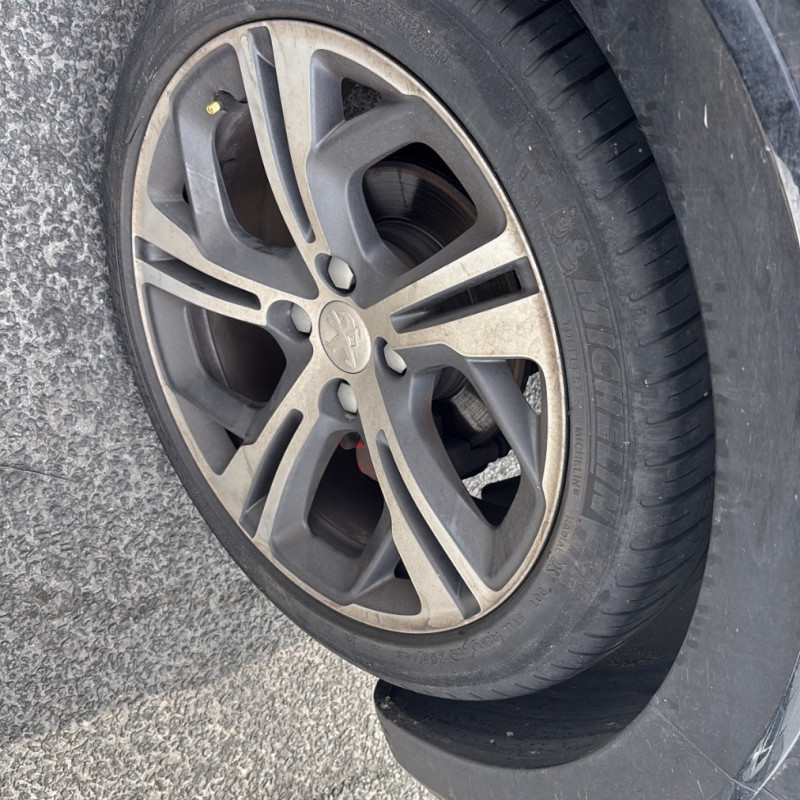 PEUGEOT 208 1 PHASE 2 1.6 GTI - 16V TURBO Photo n°18