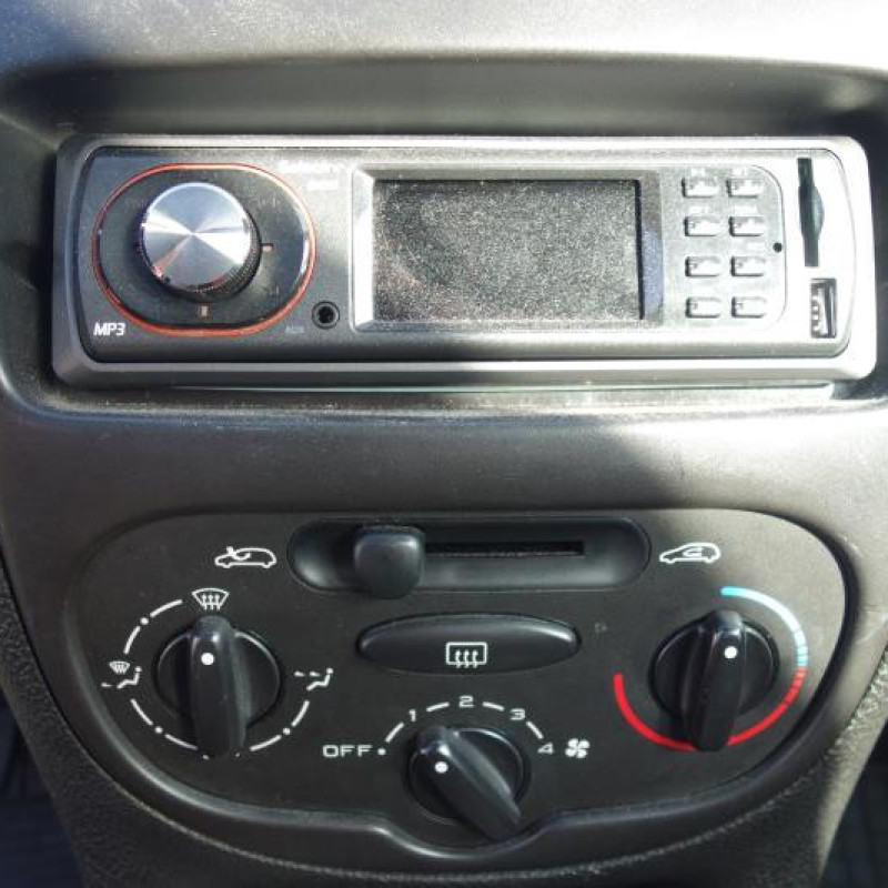 Aile avant gauche PEUGEOT 206 Photo n°10