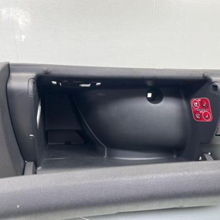 Boite a gants PEUGEOT 3008 1
