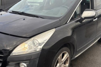 Vitre avant droit PEUGEOT 3008 1