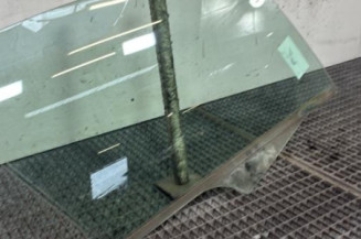 Vitre avant droit CITROEN C3 1