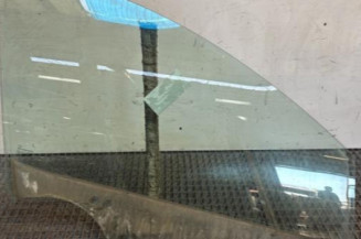 Vitre avant droit DACIA LOGAN 2 Photo n°1