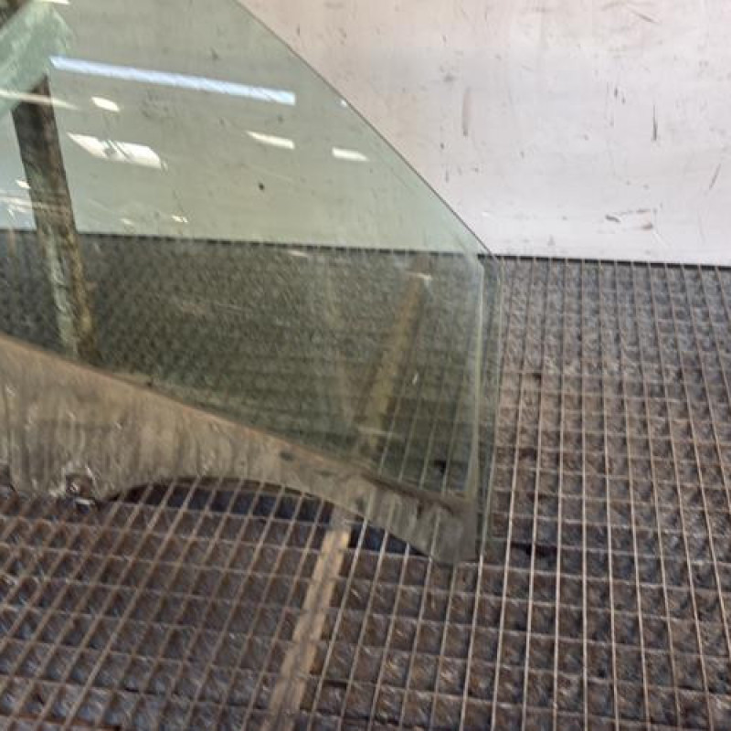 Vitre avant droit DACIA LOGAN 2 Photo n°2