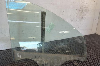 Vitre avant droit DACIA LOGAN 2