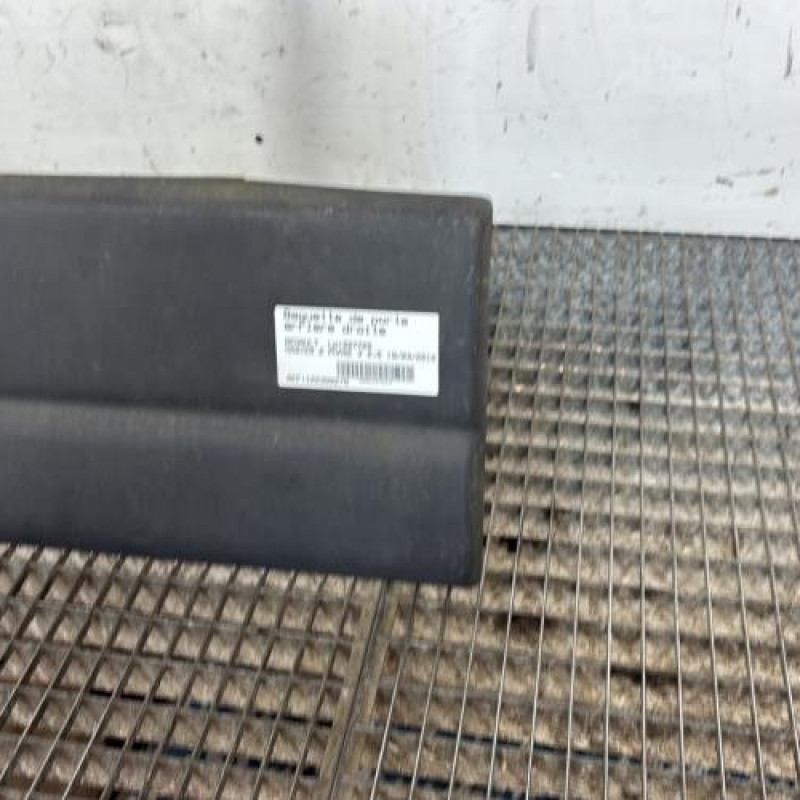 Baguette de porte arriere droite RENAULT MASTER 2 Photo n°3