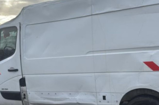 Vitre avant gauche RENAULT MASTER 3