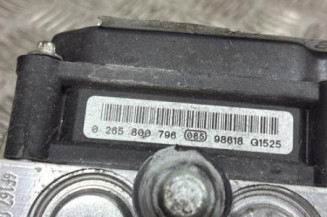 Bloc ABS (freins anti-blocage) OPEL CORSA D