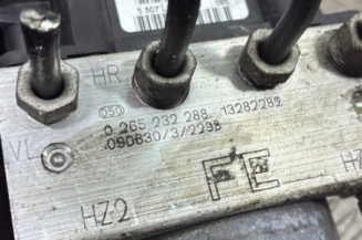 Bloc ABS (freins anti-blocage) OPEL CORSA D