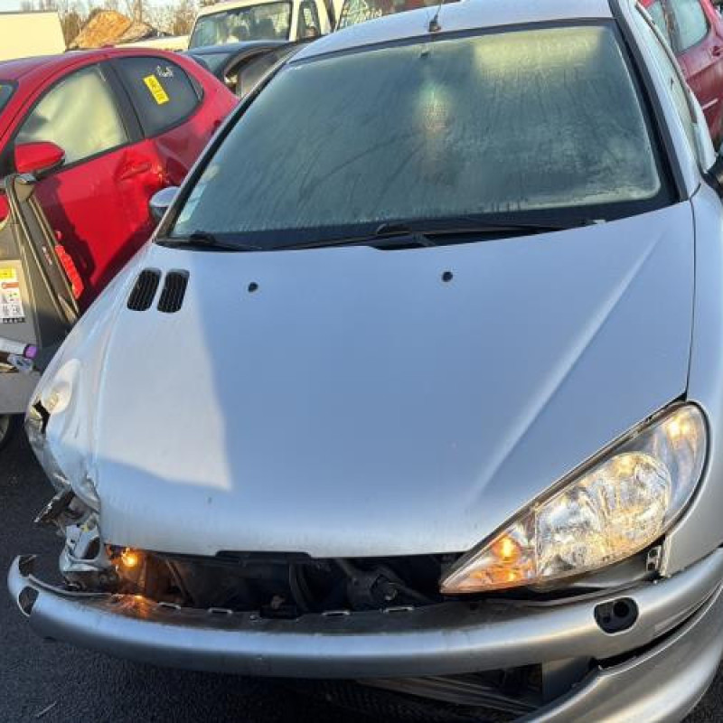 Bloc ABS (freins anti-blocage) PEUGEOT 206 Photo n°6