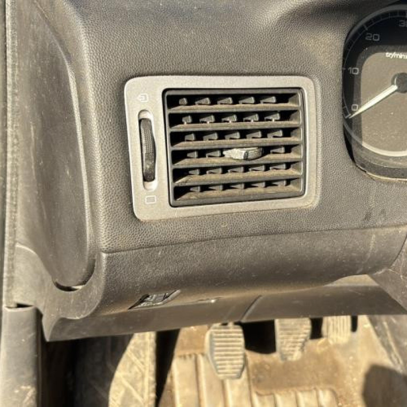 Boitier air bag PEUGEOT 307 Photo n°15