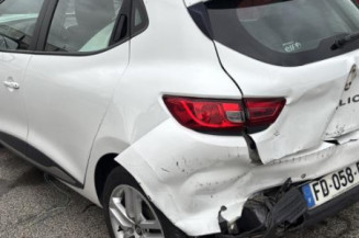 Facade autoradio RENAULT CLIO 4