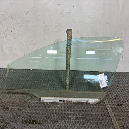 Vitre avant gauche OPEL CORSA C Photo n°1