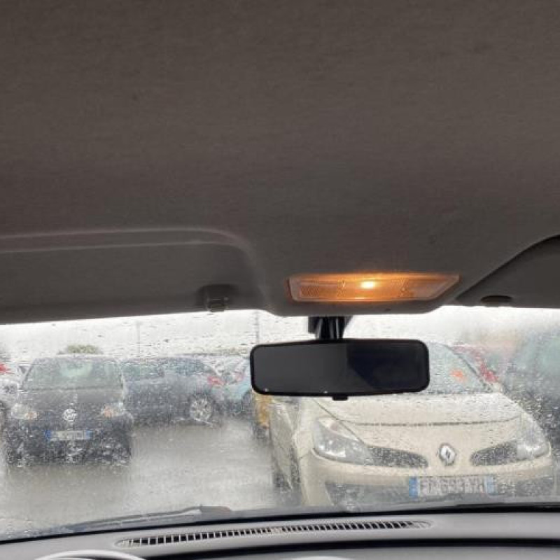 Vitre avant gauche OPEL CORSA C Photo n°6