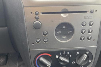 Vitre avant gauche OPEL CORSA C