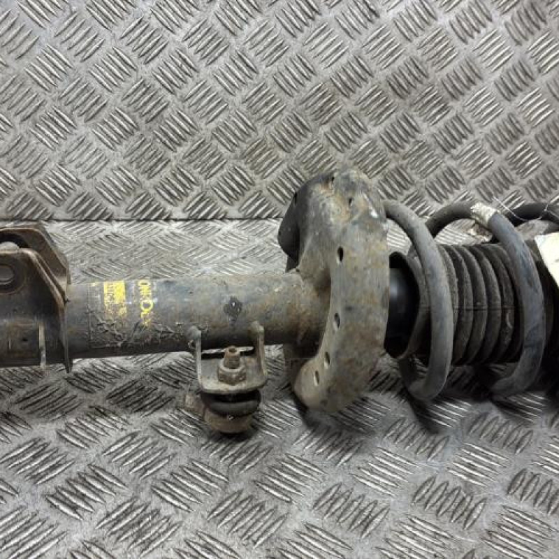 Amortisseur avant gauche OPEL CORSA D Photo n°3