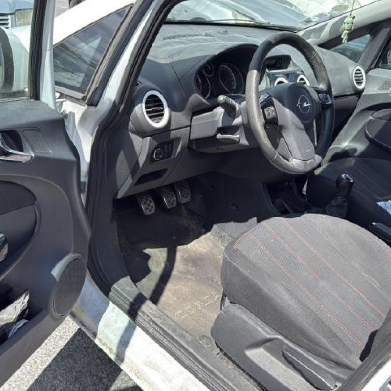 Amortisseur avant gauche OPEL CORSA D Photo n°13