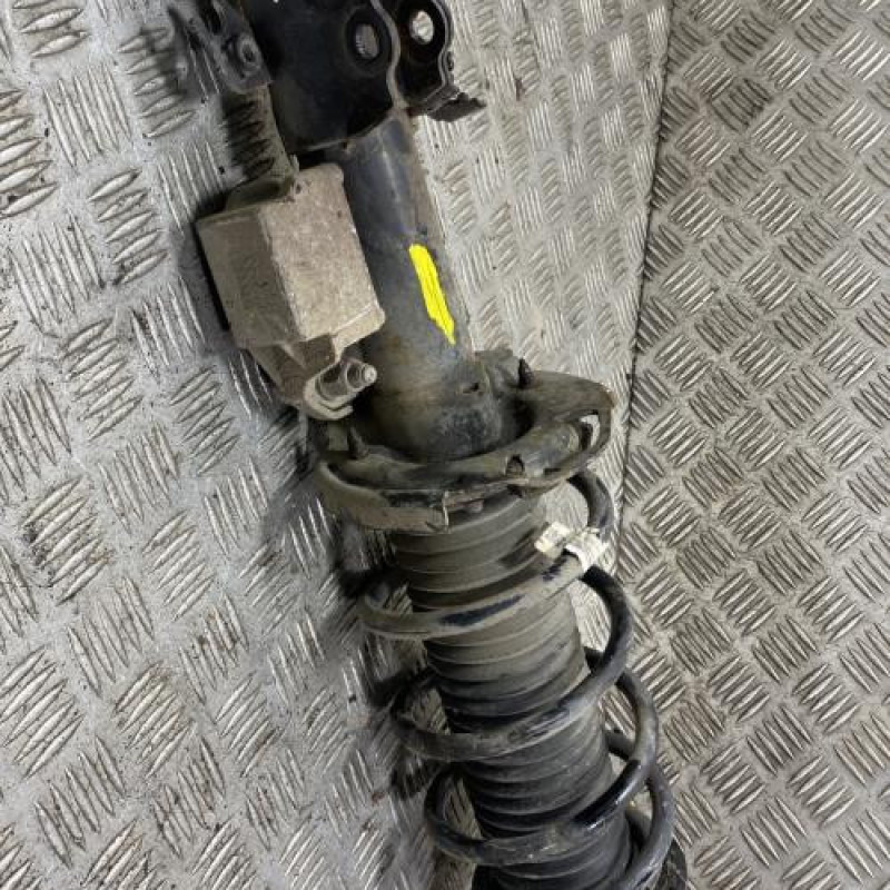 Amortisseur avant droit FORD FIESTA 7 Photo n°1