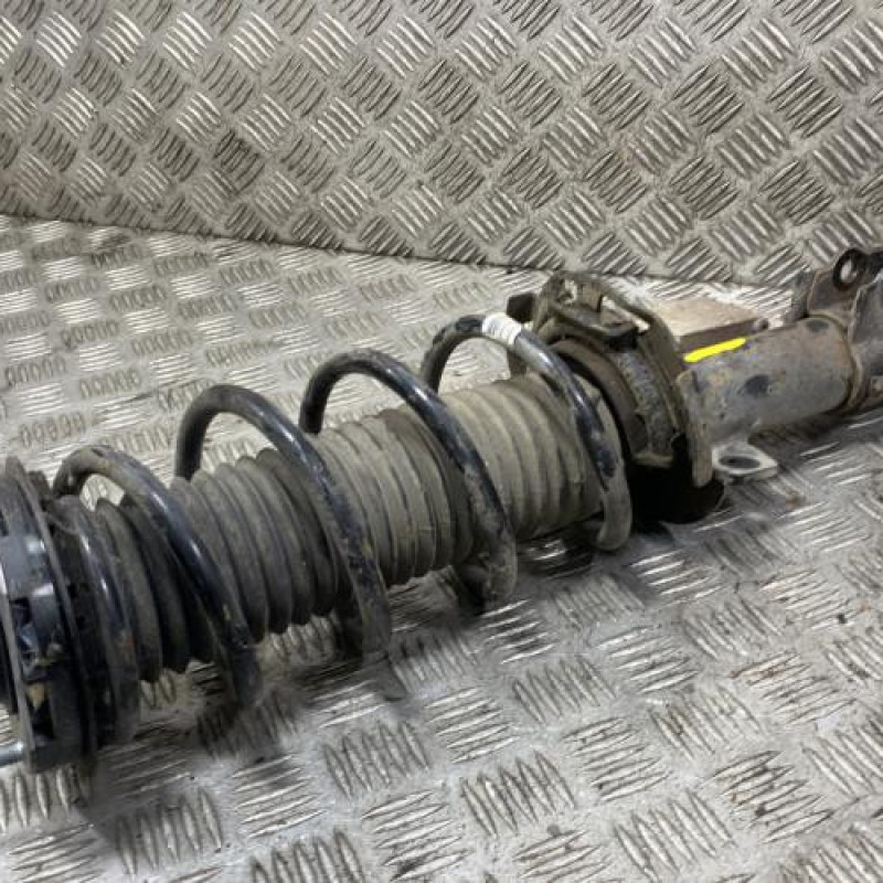 Amortisseur avant droit FORD FIESTA 7 Photo n°2