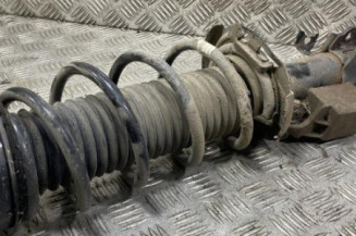 Amortisseur avant gauche FORD FIESTA 7 Photo n°1