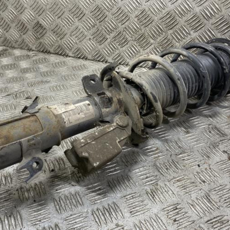 Amortisseur avant gauche FORD FIESTA 7 Photo n°3