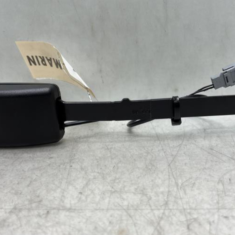 Attache ceinture avant gauche RENAULT MEGANE 4 Photo n°1
