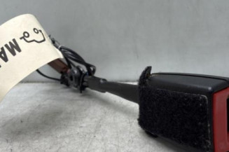 Attache ceinture avant droit FORD FIESTA 7 Photo n°1