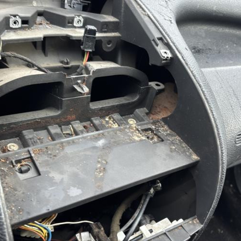 Bloc ABS (freins anti-blocage) PEUGEOT 206 Photo n°19