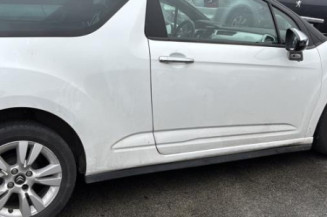 Vitre avant gauche CITROEN DS3