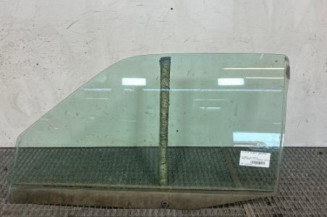 Vitre avant gauche CITROEN SAXO Photo n°1