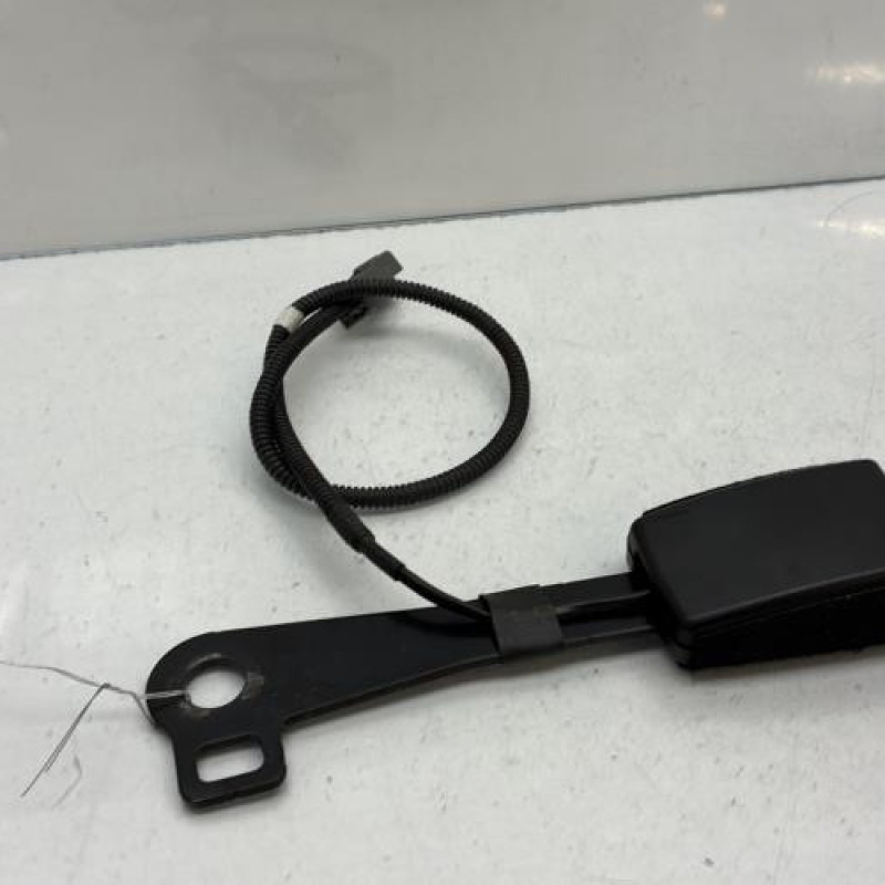 Attache ceinture avant droit KIA CEE-D 1 Photo n°1