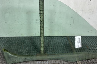 Vitre avant gauche PEUGEOT PARTNER 1