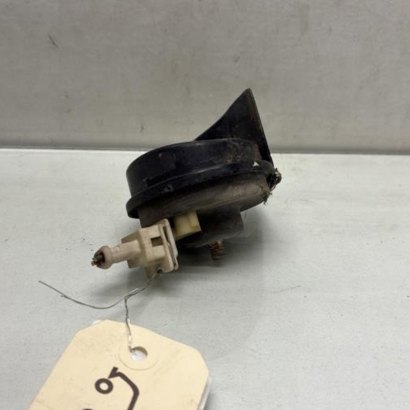 Avertisseur/Klaxon PEUGEOT PARTNER 1 Photo n°3