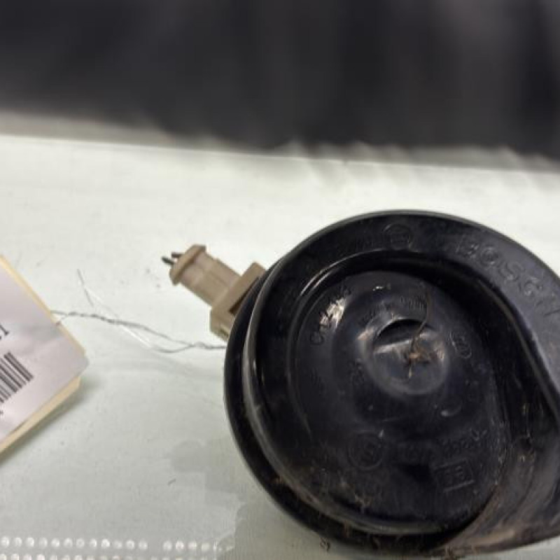 Avertisseur/Klaxon PEUGEOT PARTNER 1 Photo n°4