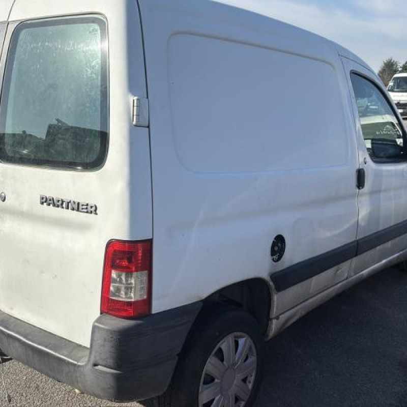 Avertisseur/Klaxon PEUGEOT PARTNER 1 Photo n°8