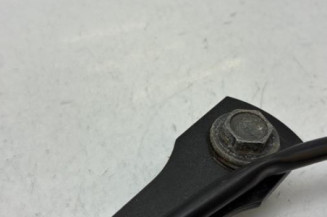 Attache ceinture avant droit NISSAN JUKE 1