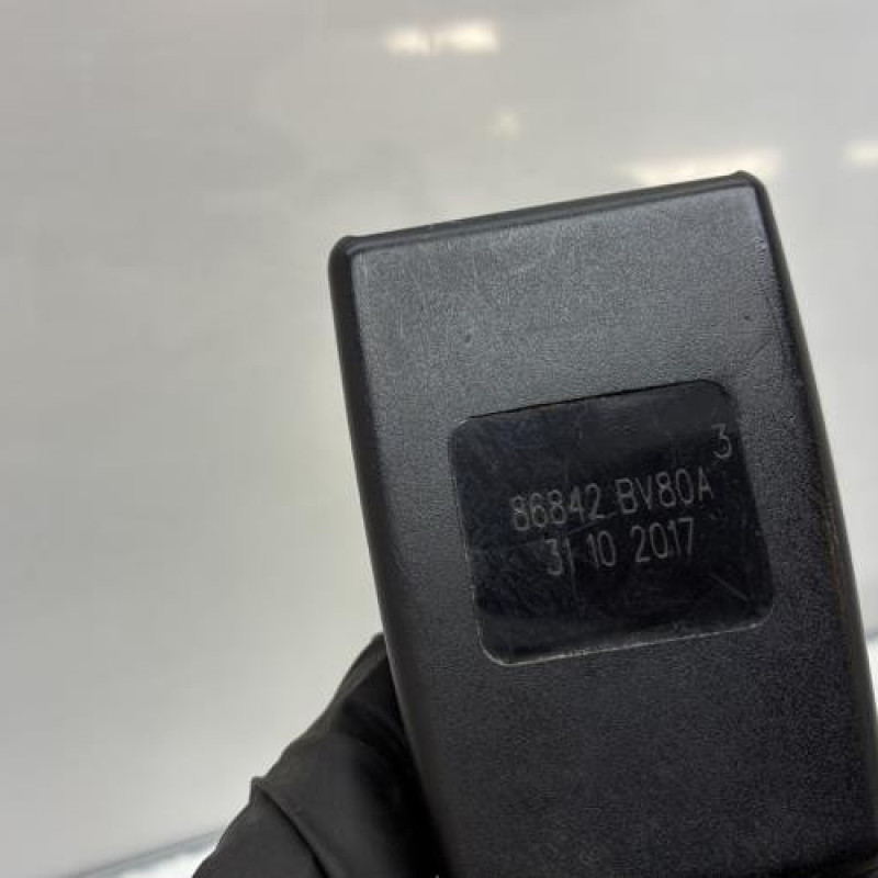 Attache ceinture avant droit NISSAN JUKE 1 Photo n°5