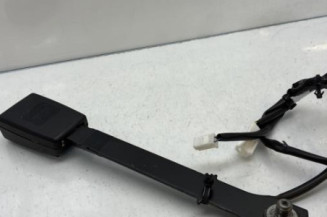 Attache ceinture avant droit NISSAN JUKE 1