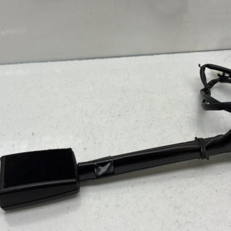 Attache ceinture avant gauche NISSAN JUKE 1 Photo n°1