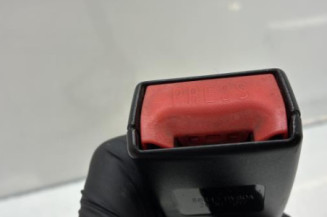 Attache ceinture avant gauche NISSAN JUKE 1