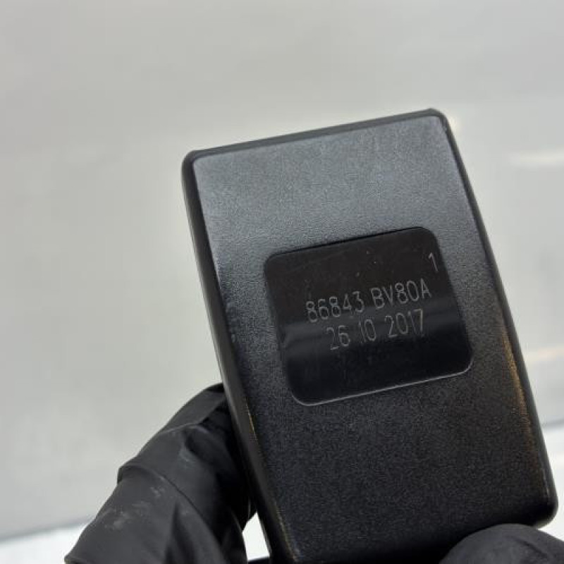 Attache ceinture avant gauche NISSAN JUKE 1 Photo n°5